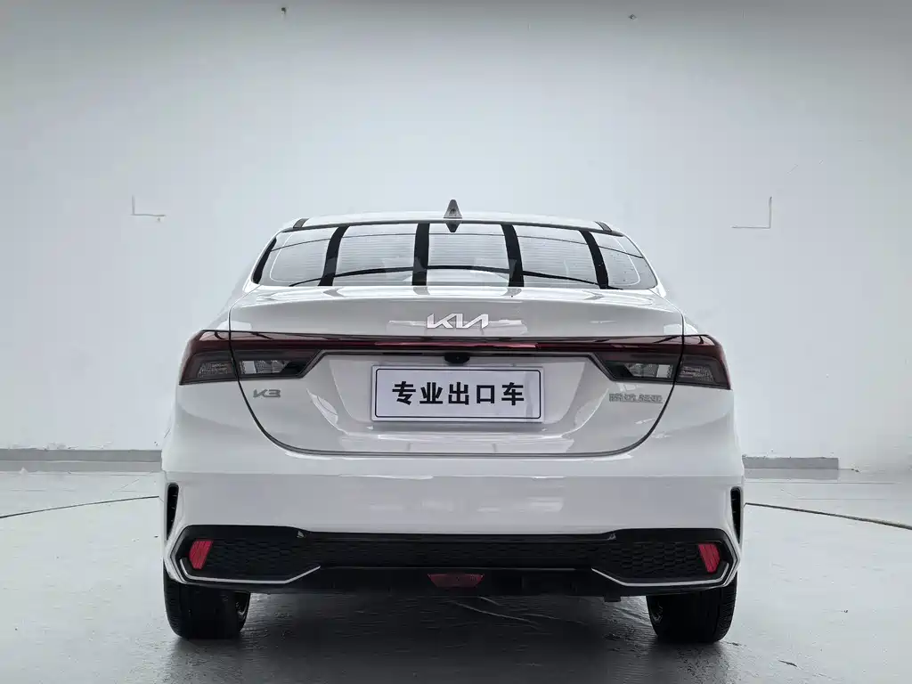 Kia K3 — миниатюра 5