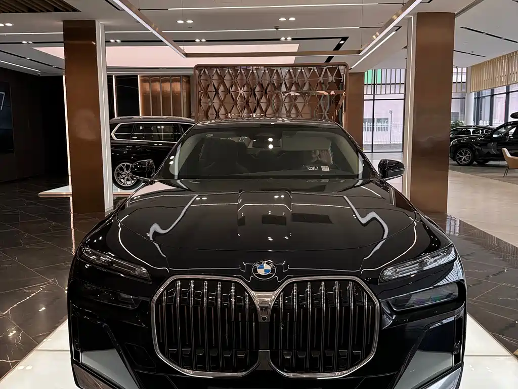 BMW 7 Series 0