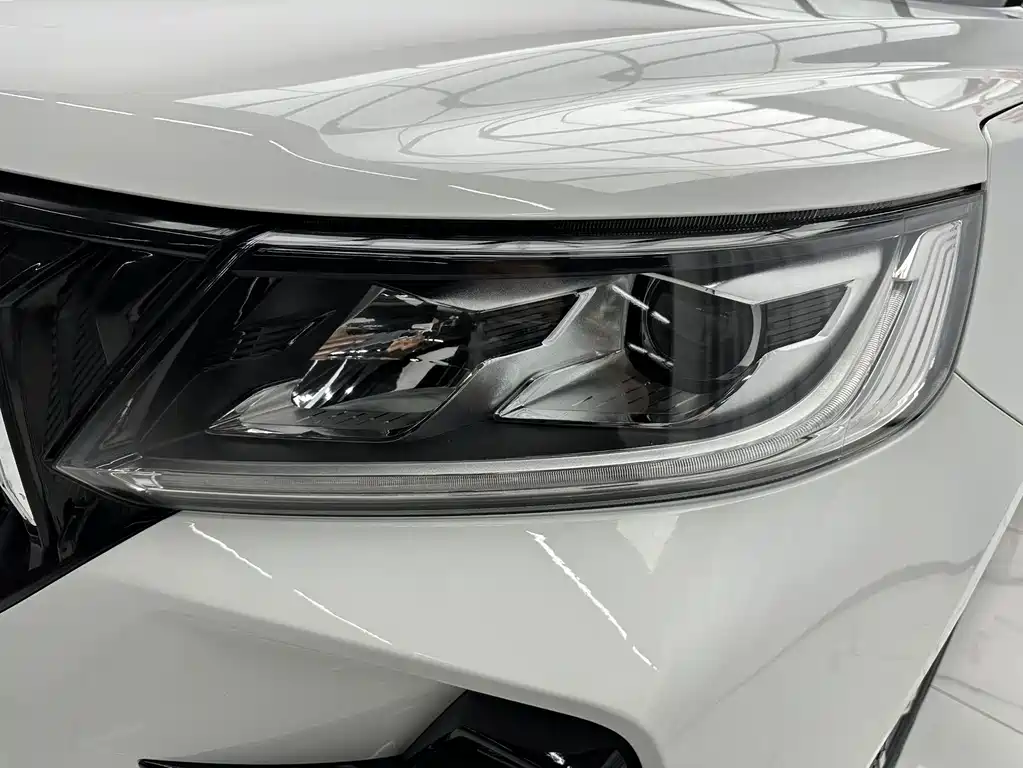 Geely Vision X6 — миниатюра 11