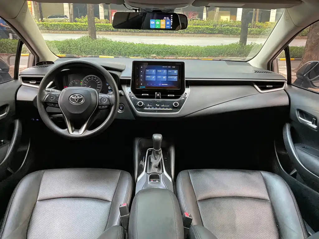 Toyota Corolla — миниатюра 4