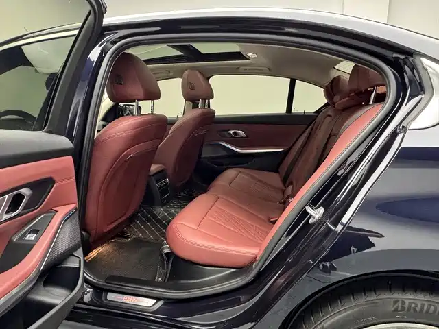 BMW i3 — миниатюра 11