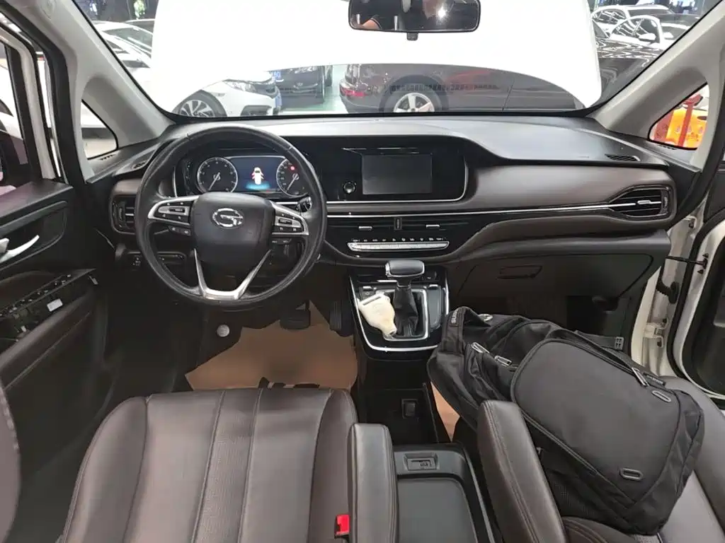 GAC Motor Trumpchi M6 — миниатюра 10
