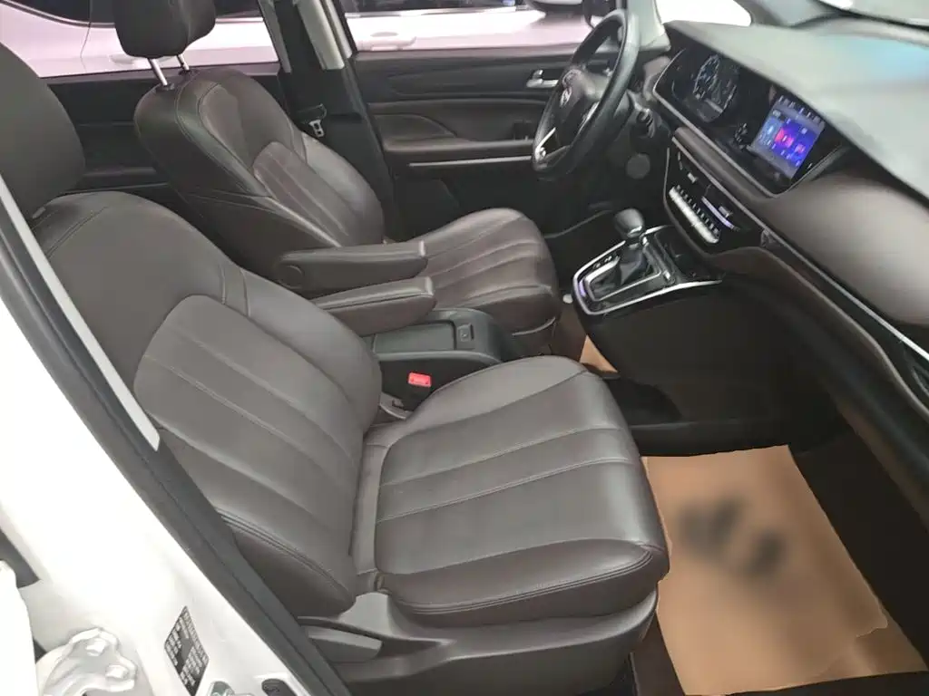 GAC Motor Trumpchi M6 — миниатюра 25