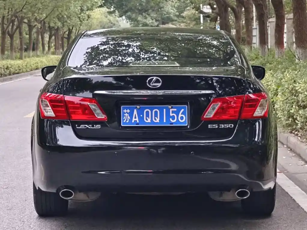 Lexus ES — миниатюра 4