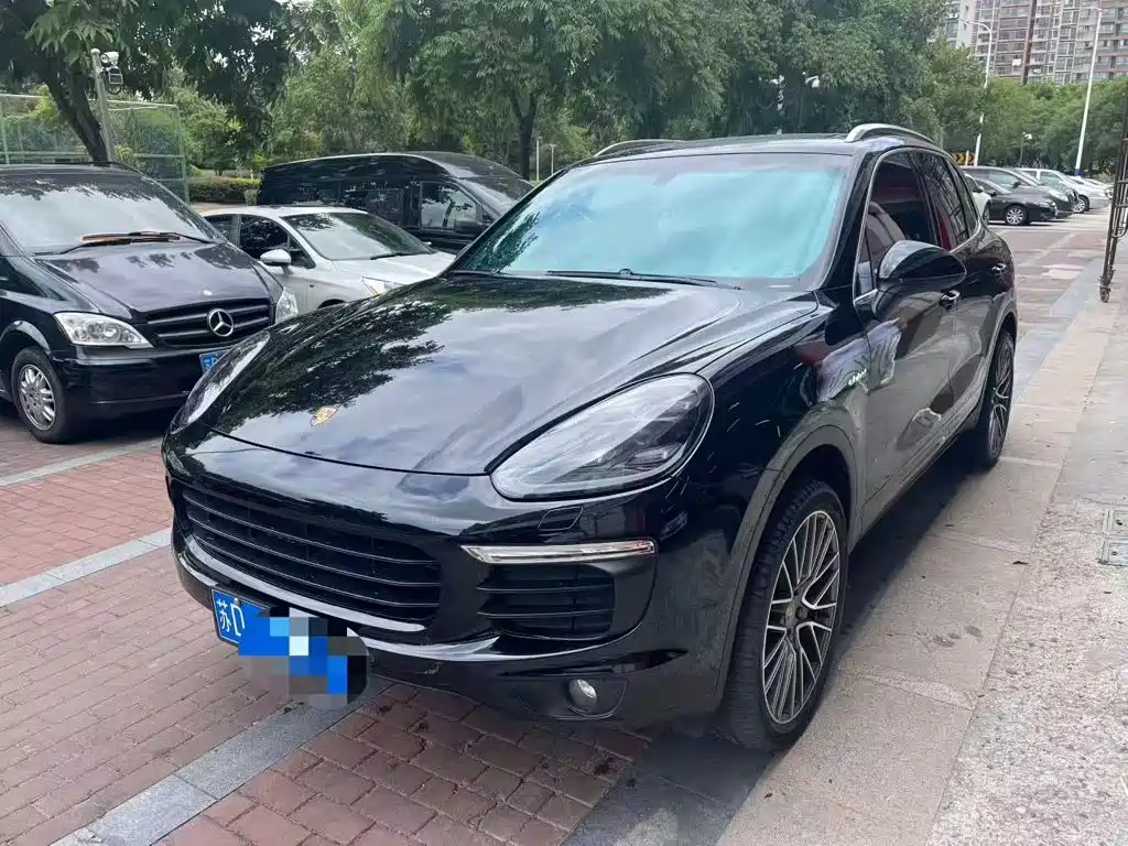 Porsche Cayenne Hybrid