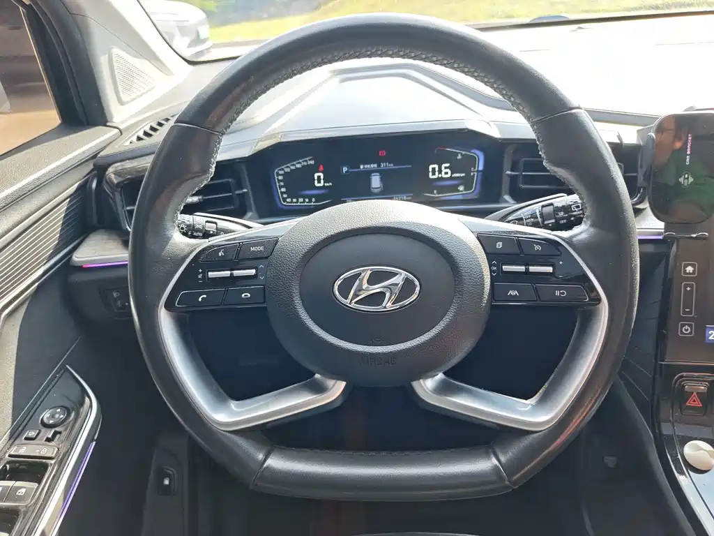 Hyundai Custo — миниатюра 15
