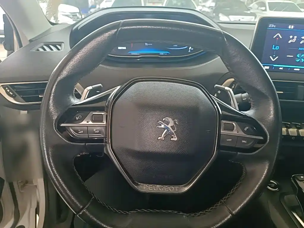 Peugeot 4008 — миниатюра 11