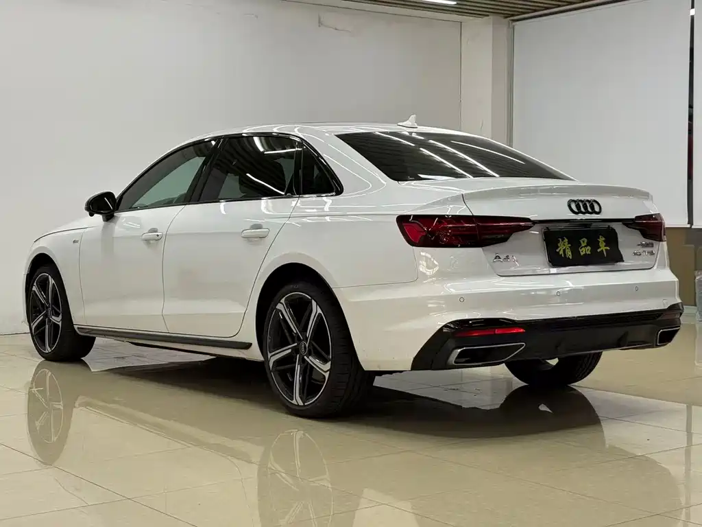 Audi A4L — миниатюра 7