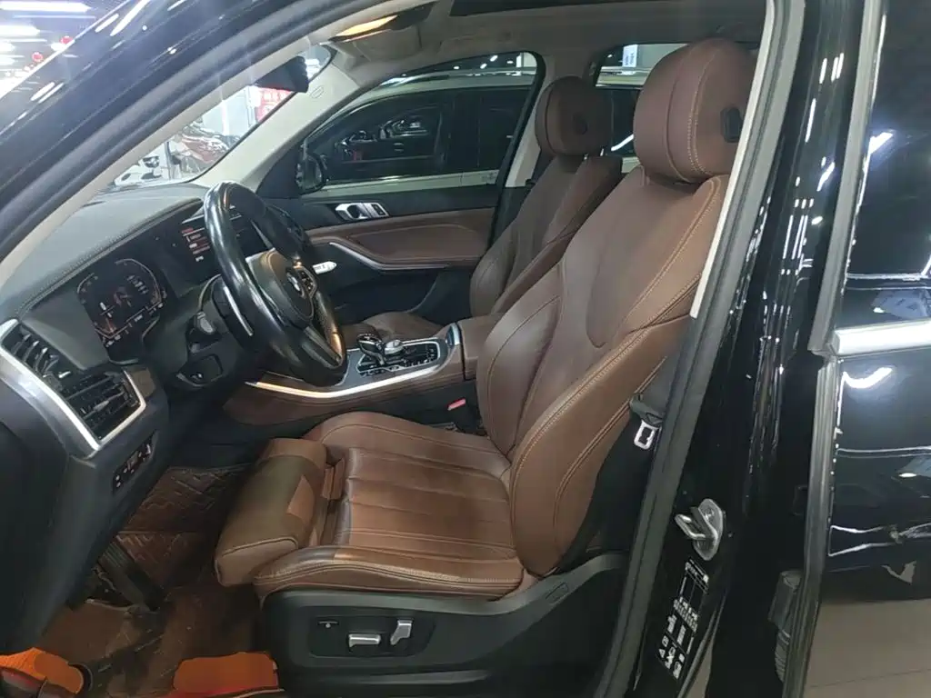 BMW X5 (Import) — миниатюра 15