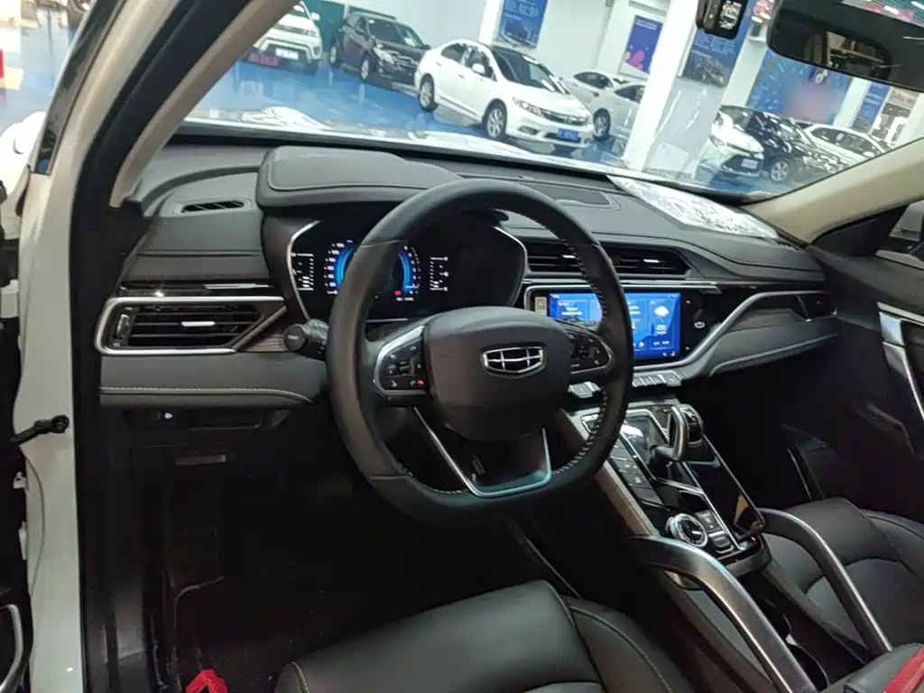 Geely Boyue — миниатюра 10