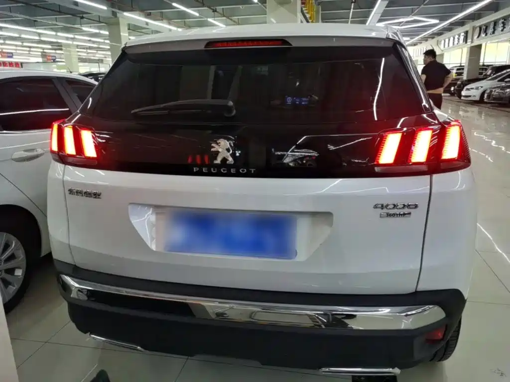 Peugeot 4008 — миниатюра 6