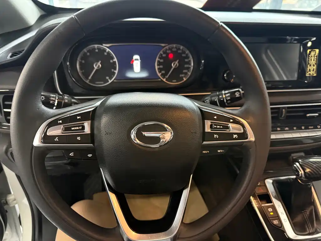 GAC Motor Trumpchi M6 — миниатюра 10