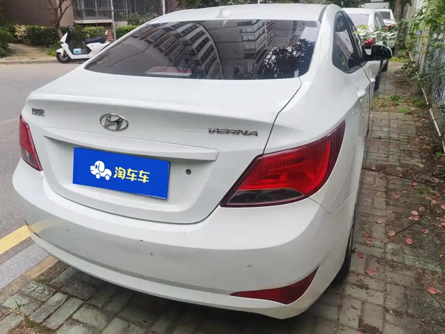 Hyundai Verna — миниатюра 3