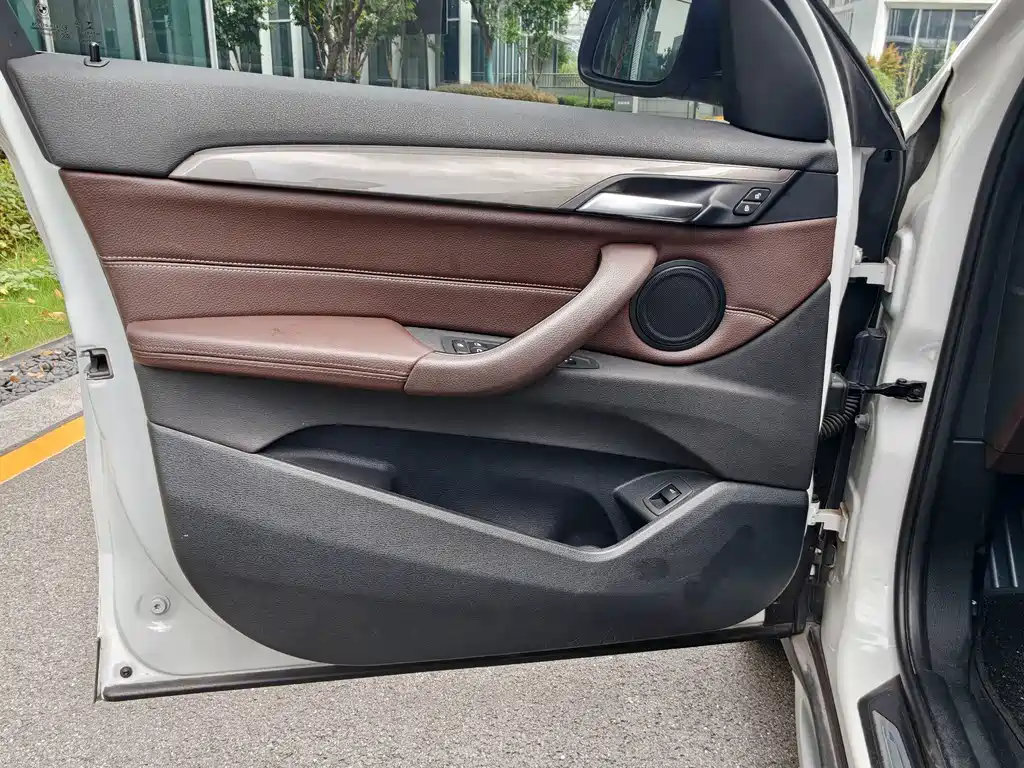 BMW X1 — миниатюра 26