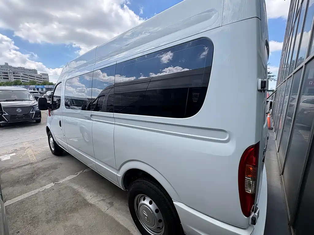 MAXUS V80 — миниатюра 9
