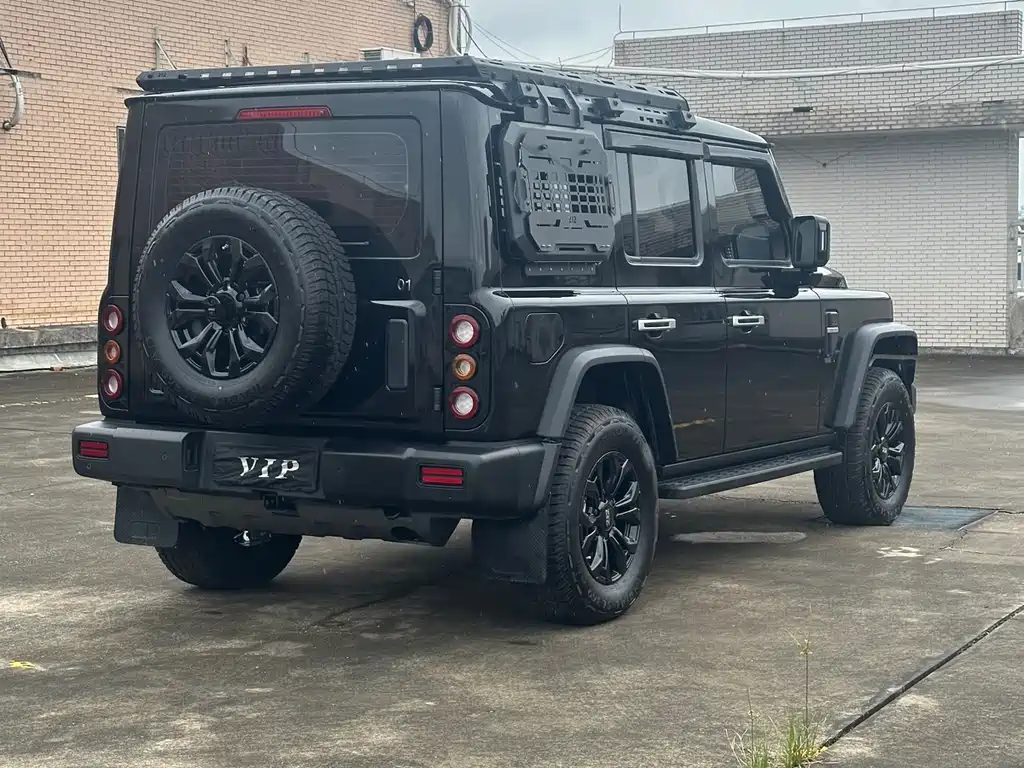 212 T01 2025 2.0T