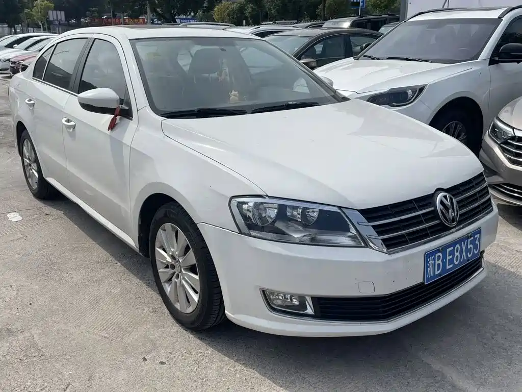 Volkswagen Lavida — миниатюра 3