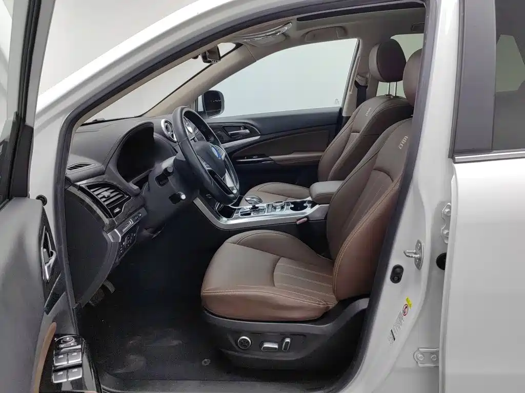 BYD Tang New Energy — миниатюра 10
