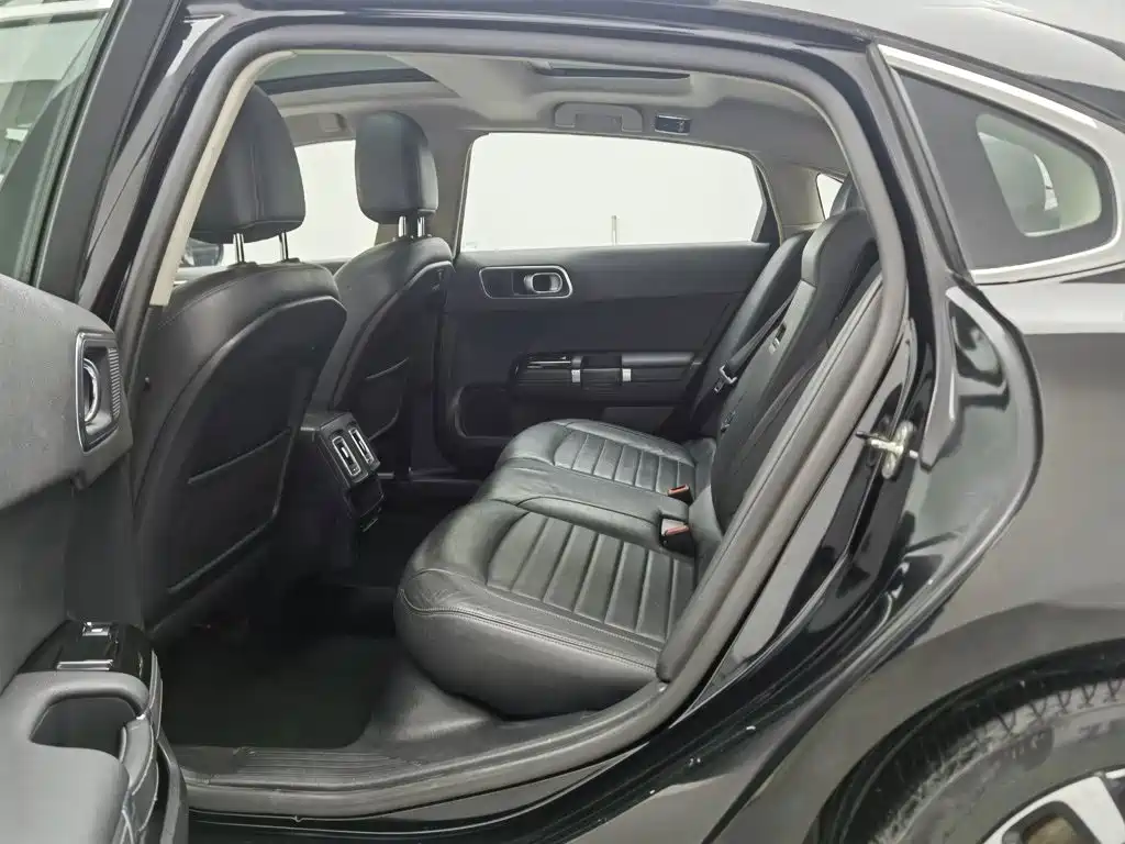 Citroen C6 — миниатюра 15
