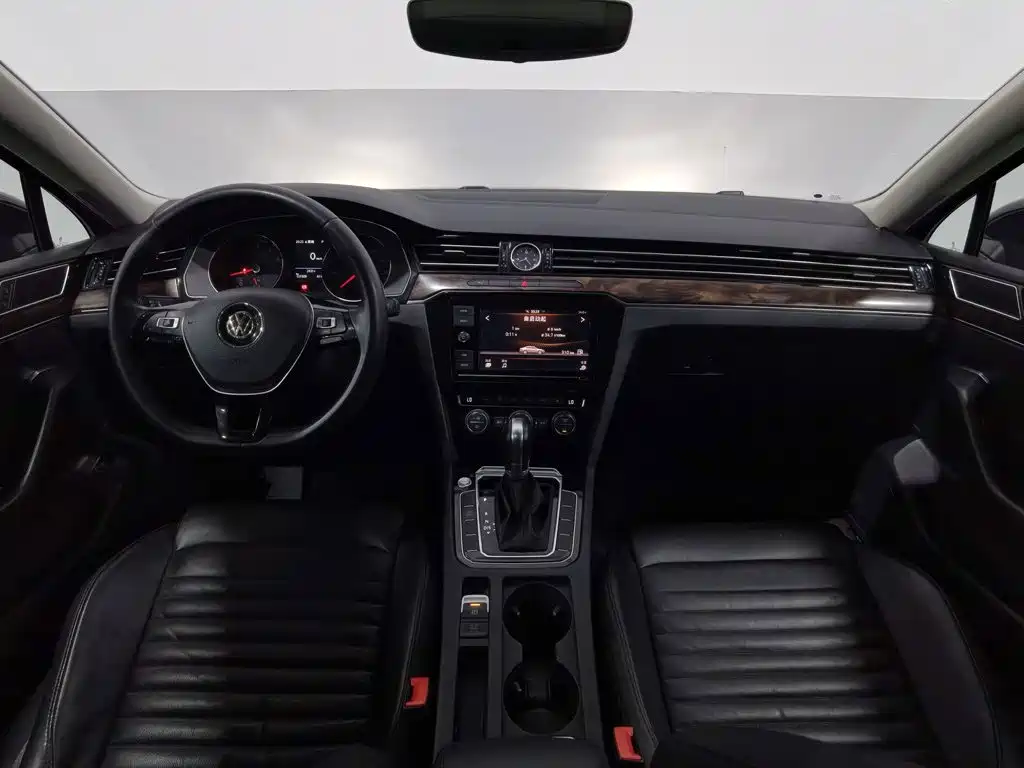 Volkswagen Magotan — миниатюра 5