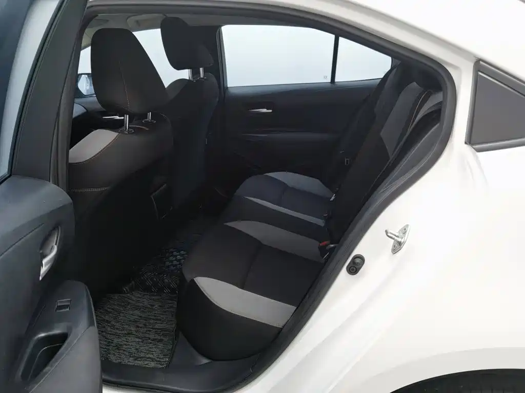 Toyota Corolla — миниатюра 15