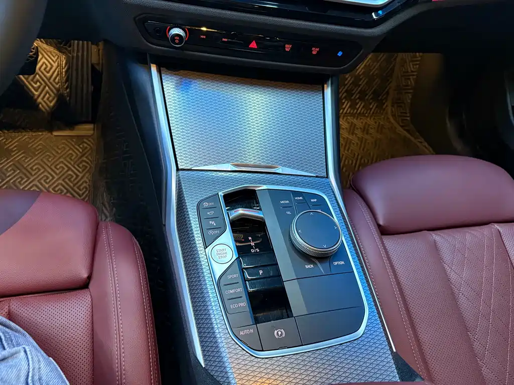 BMW 3 Series — миниатюра 9