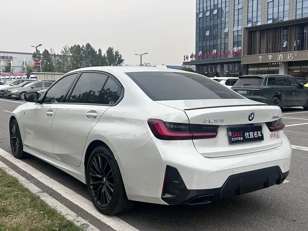 BMW 3 Series — миниатюра 16