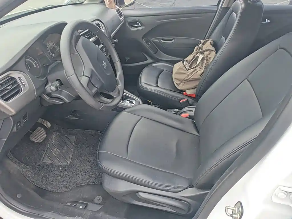 Peugeot 301 — миниатюра 15