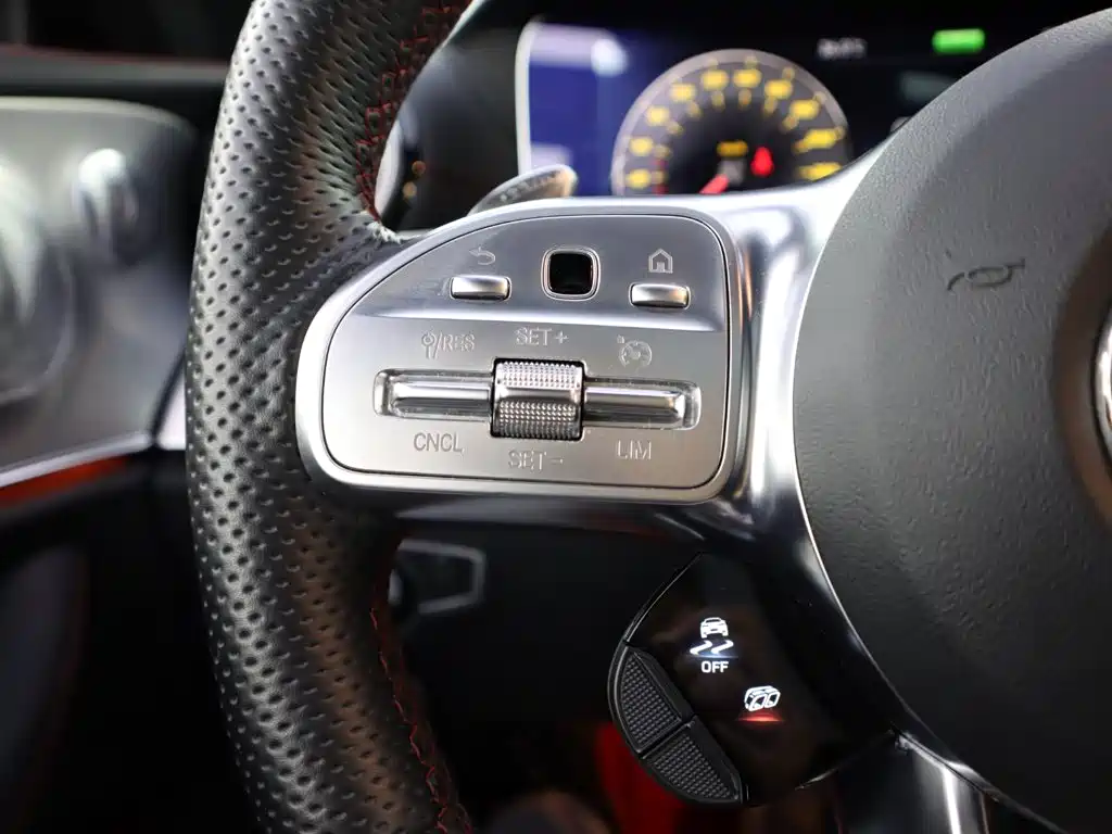 Mercedes-Benz E-Class AMG — миниатюра 19