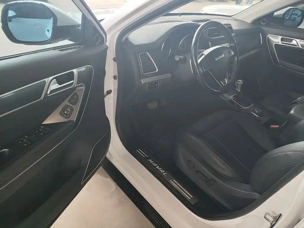 Haval H6 Coupe — миниатюра 16