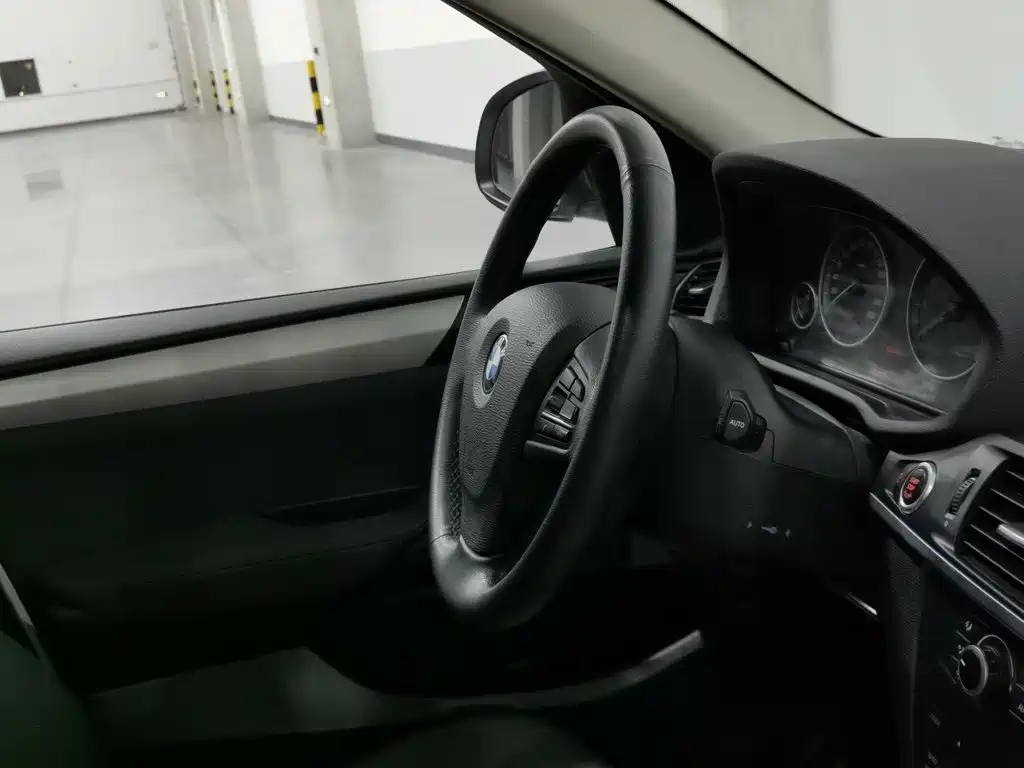 BMW X3 (Import) — миниатюра 22
