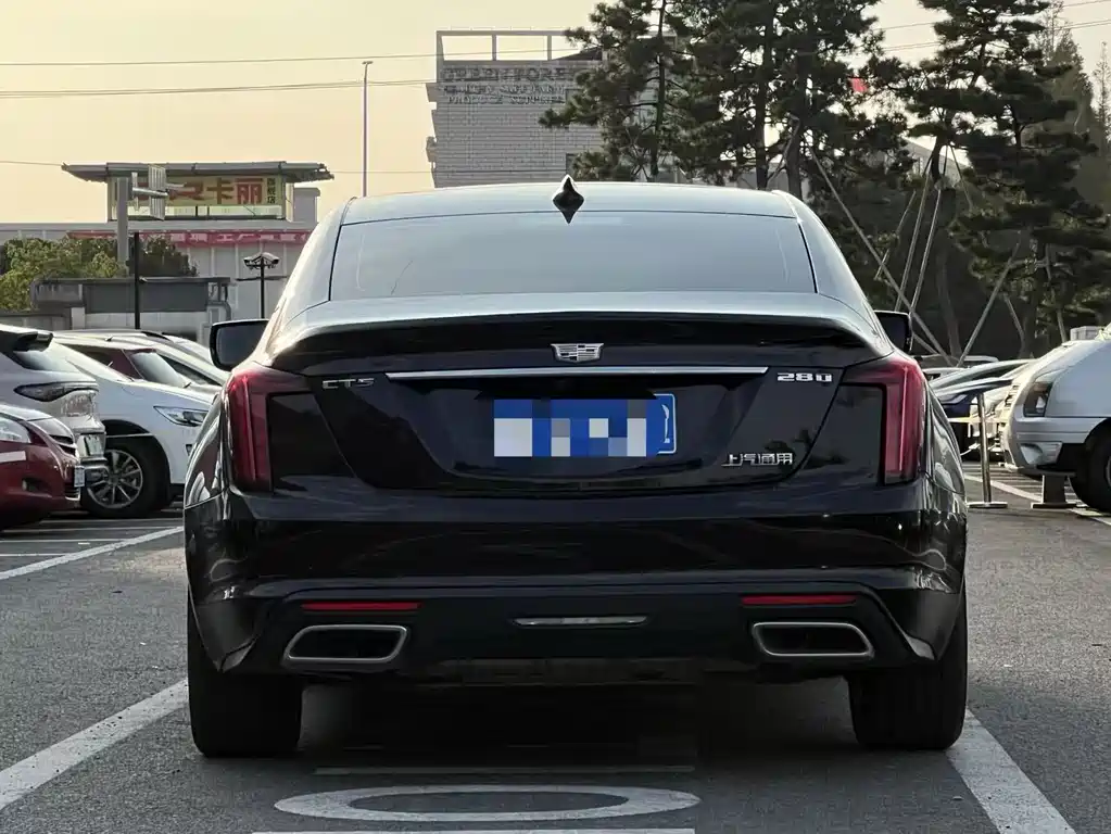 Cadillac CT5 — миниатюра 8