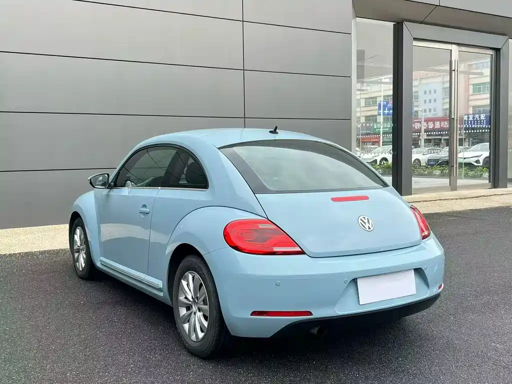 Volkswagen Beetle — миниатюра 5