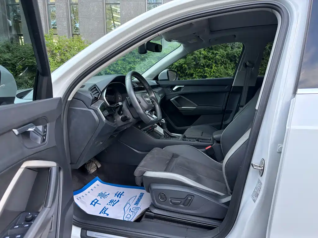Audi Q3 2022 35 TFSI Fashion