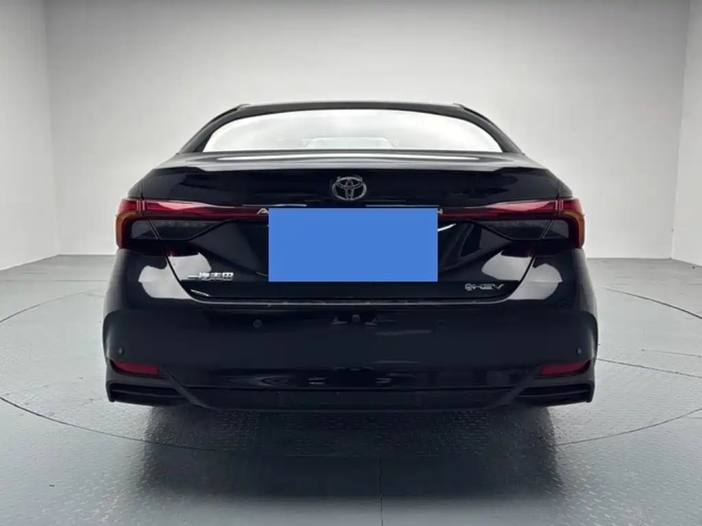 Toyota Avalon — миниатюра 6