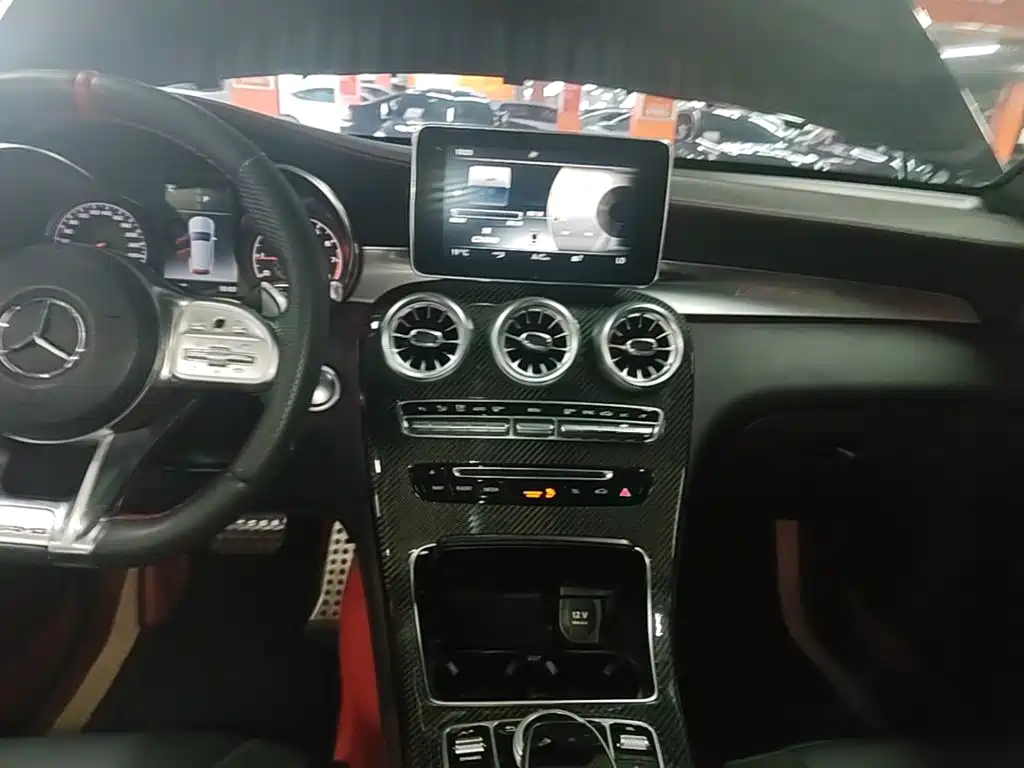 Mercedes-Benz GLC AMG — миниатюра 13