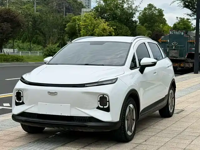 2023 Geely Geometry E Firefly