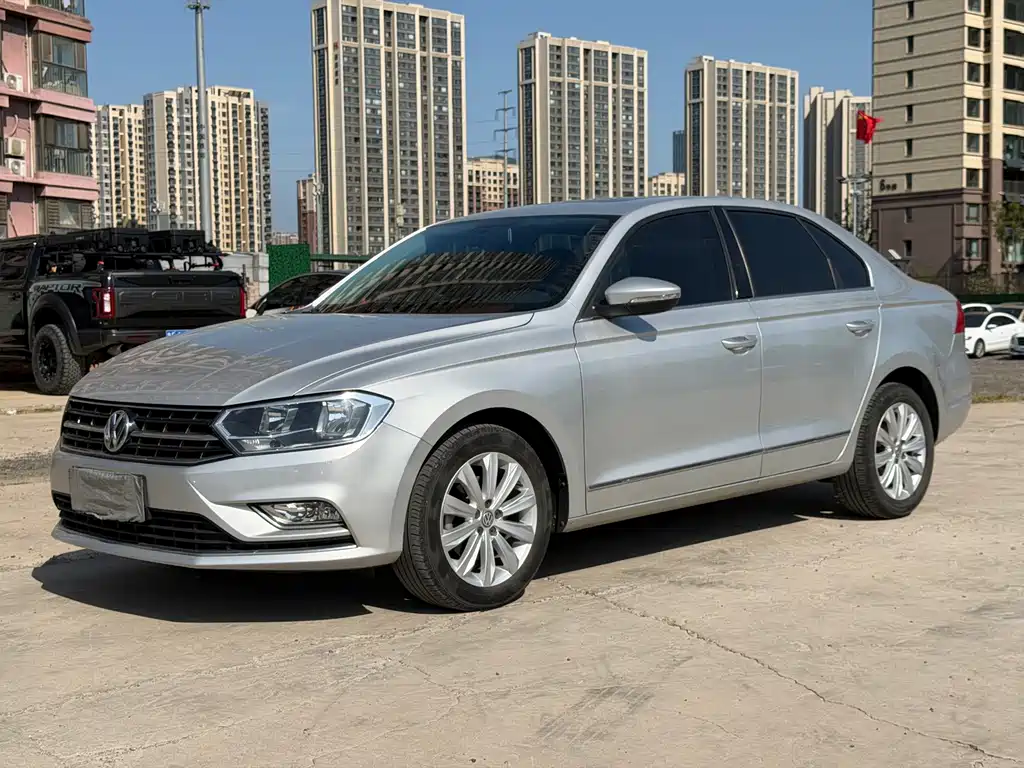 Volkswagen Bora — миниатюра 2