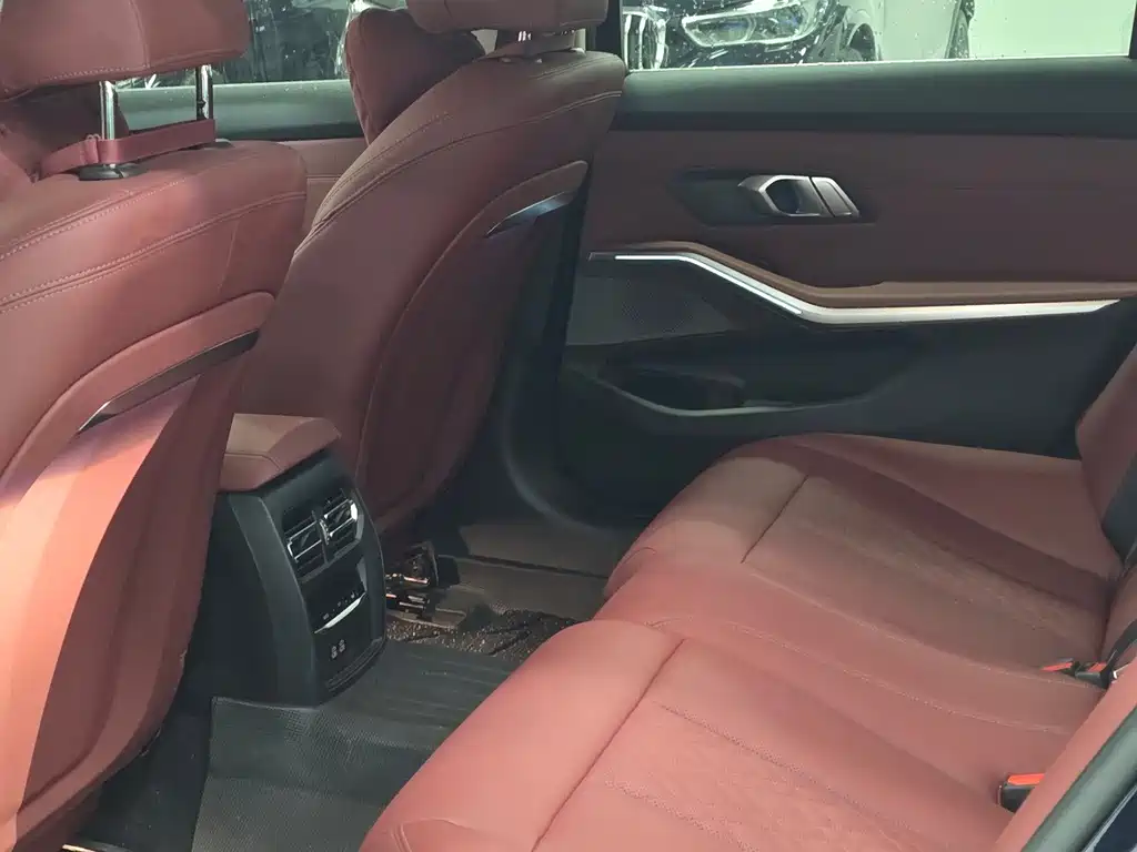 BMW i3 — миниатюра 12