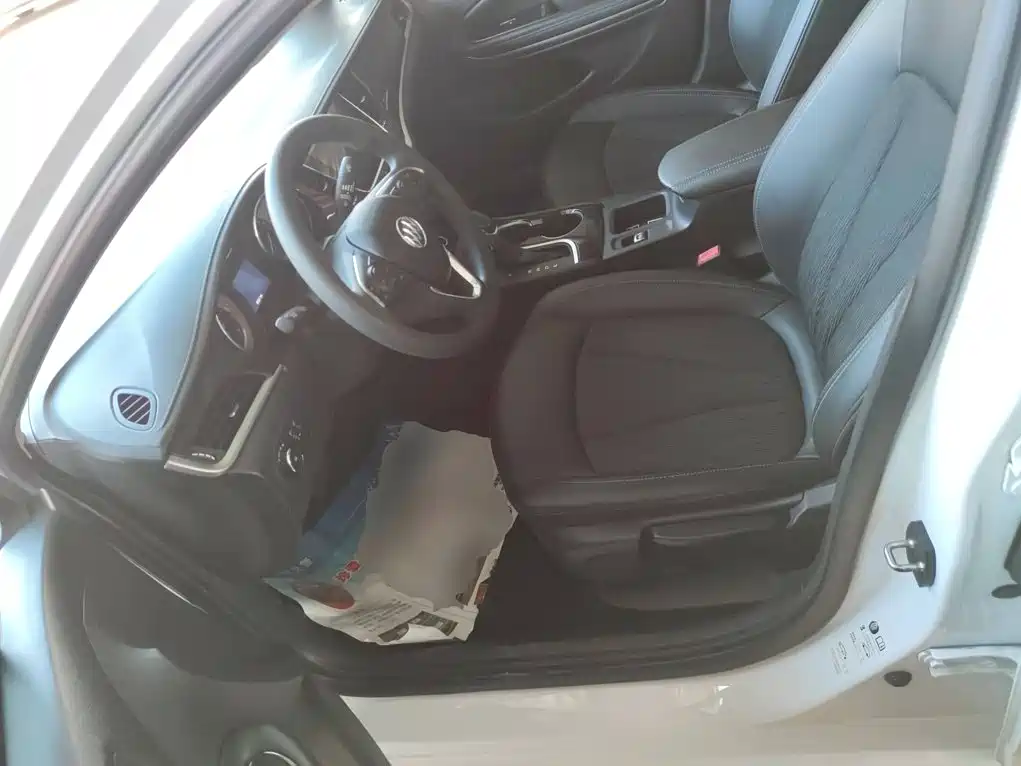 Buick Verano — миниатюра 15