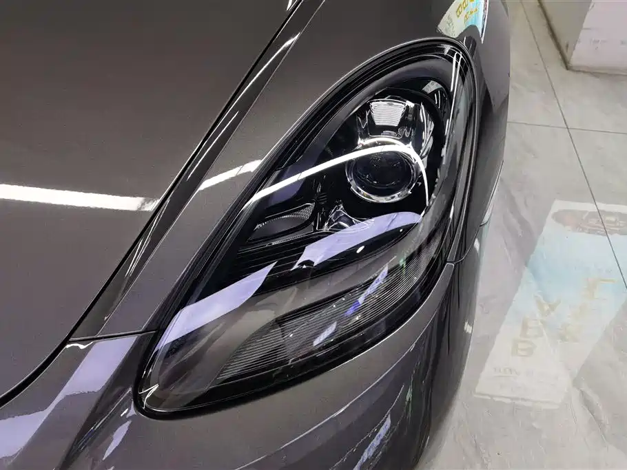 Porsche 718 2020 Cayman 2.0T