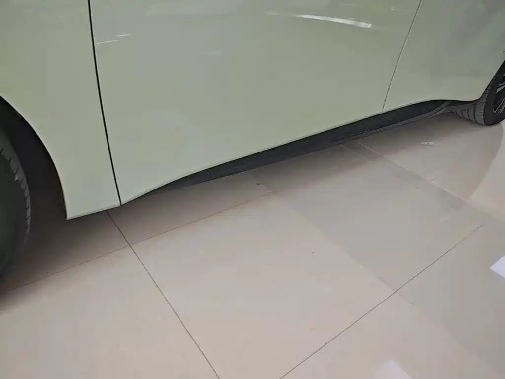 Hongqi Hongqi EH7 — миниатюра 22