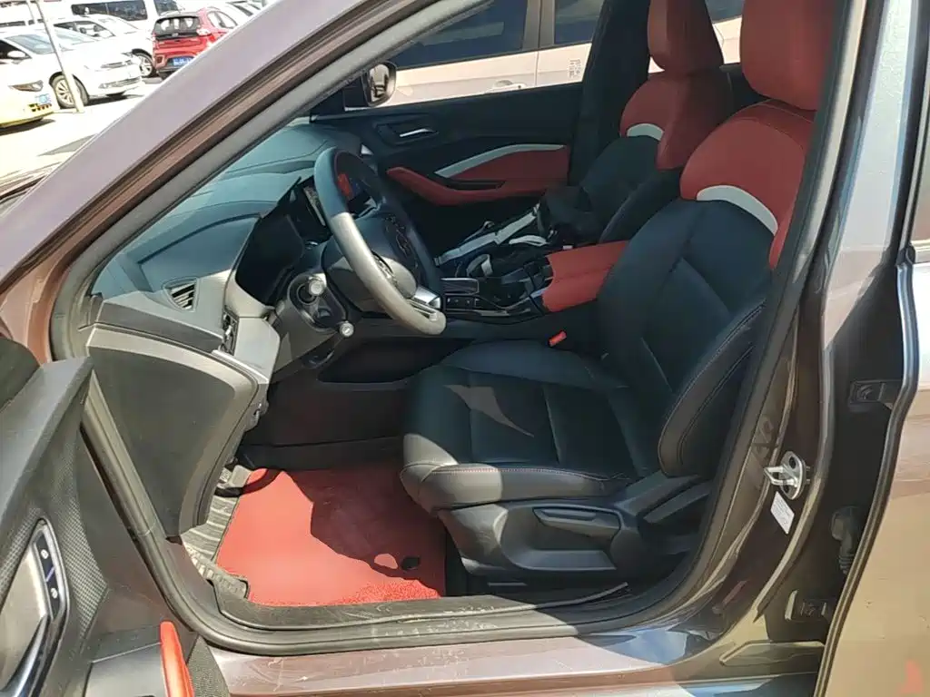 MG MG5 — миниатюра 15