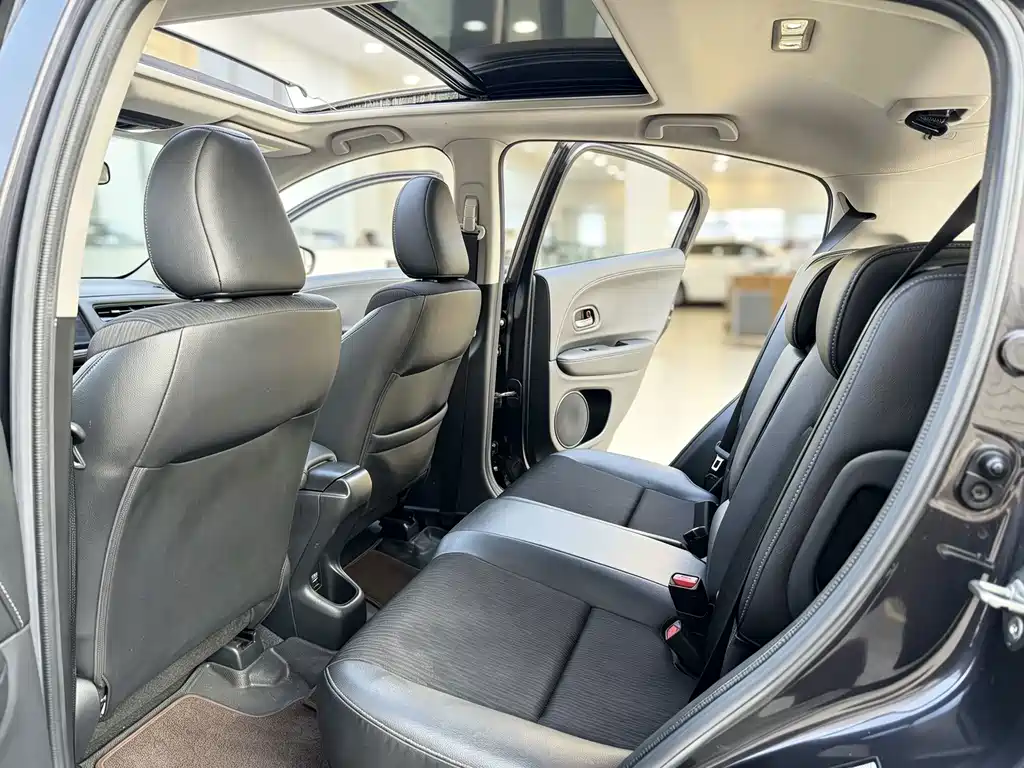 Honda Vezel — миниатюра 8