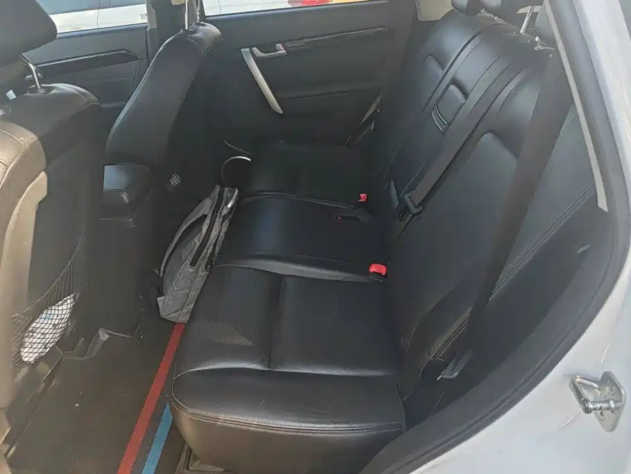 Chevrolet Captiva — миниатюра 11