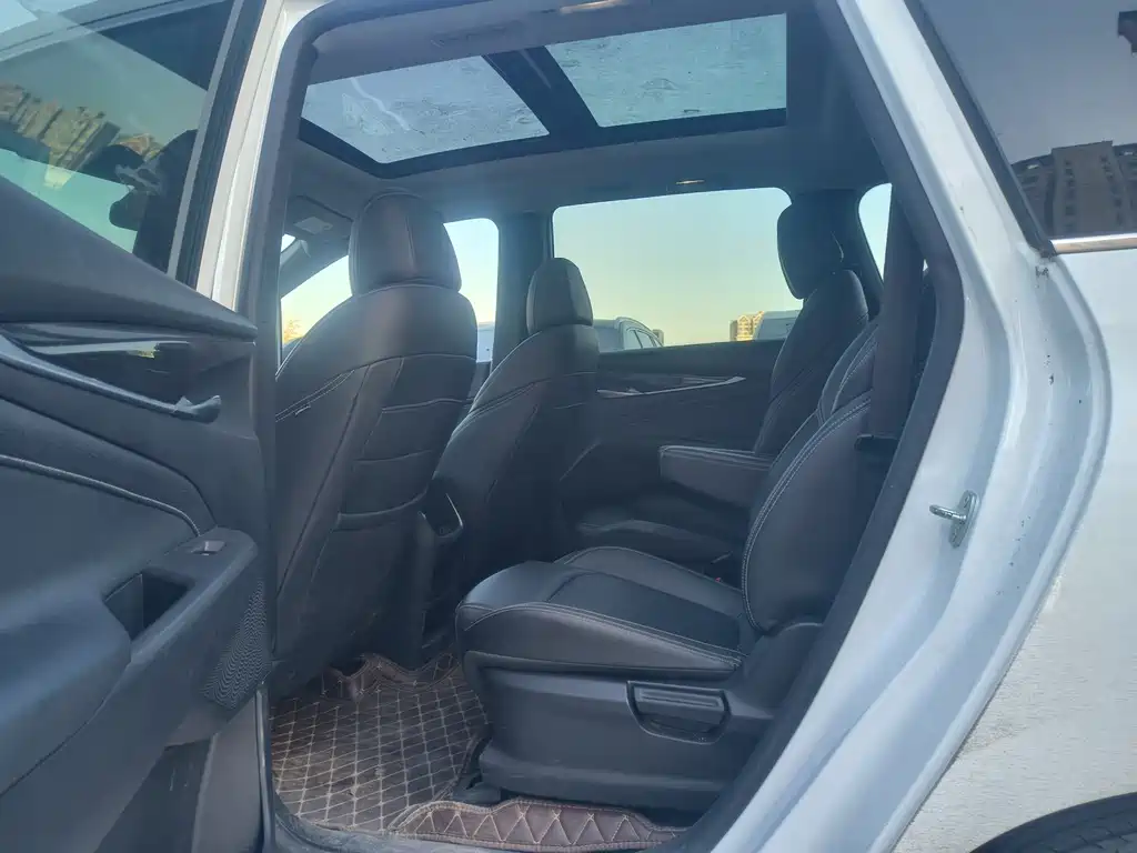 SAIC MAXUS CHASE G50