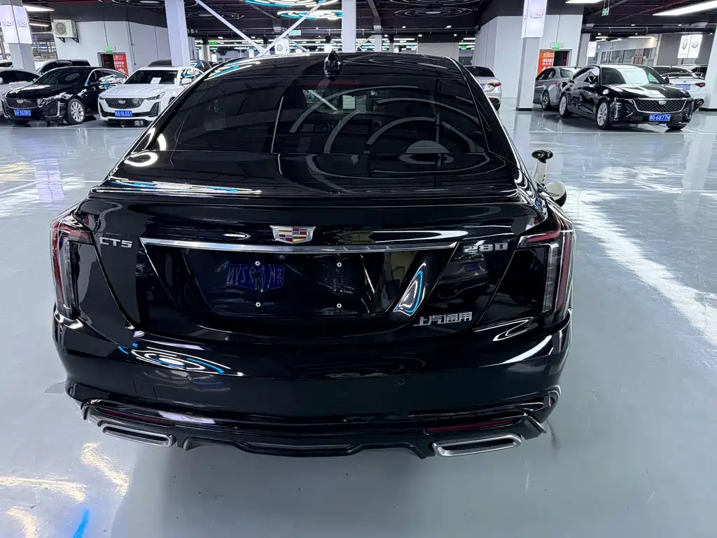 Cadillac CT5 — миниатюра 18