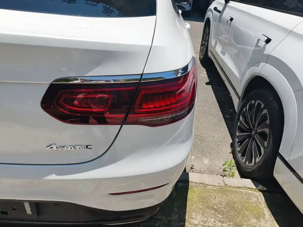 Mercedes-Benz GLC 2020 GLC 260 4MATIC SUV