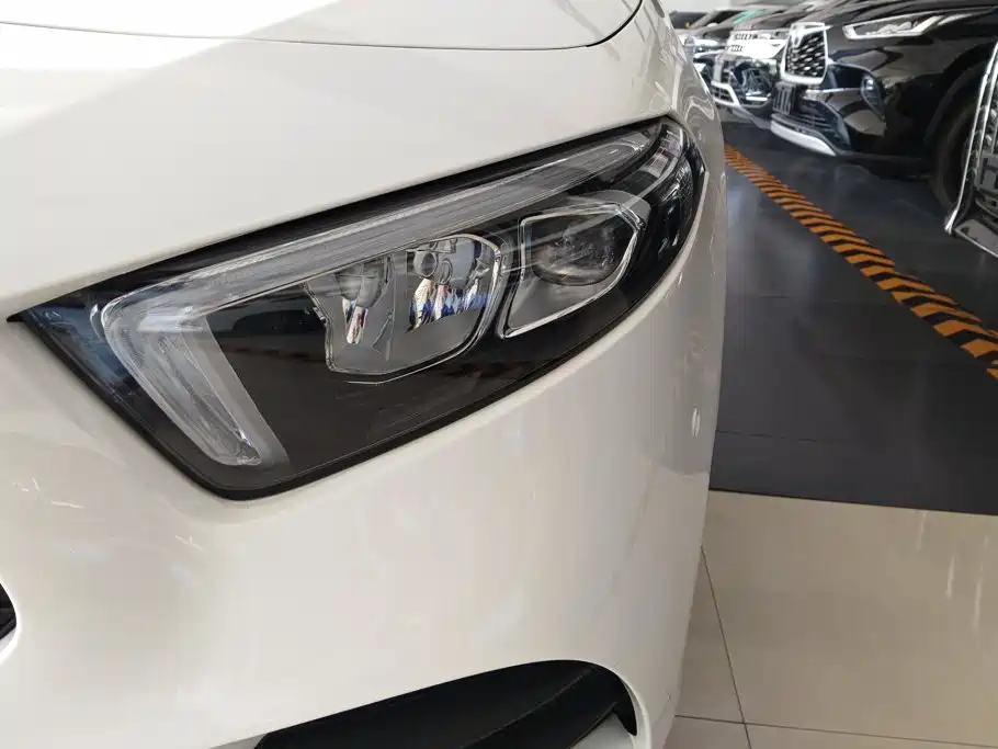 Mercedes-Benz A-Class — миниатюра 5