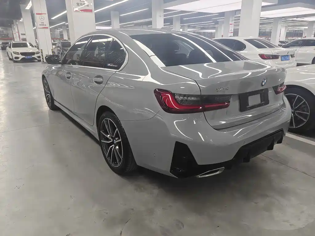 BMW 3 Series — миниатюра 7